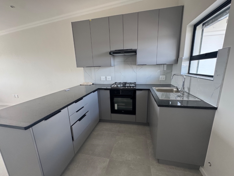 2 Bedroom Property for Sale in Table View Western Cape